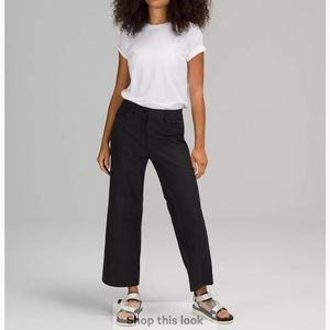 Lululemon City Sleek 5 Pocket Wide Leg Pant women’s Sz27